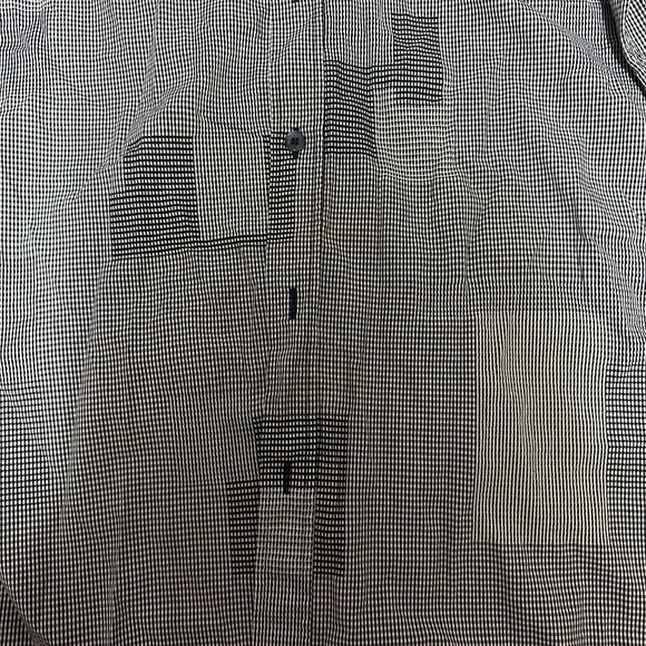 Burberry checkered print Button Front Long Sleeve Shirt - Picture 4 of 4